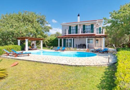 Kleismata Villa Sleeps 6 With Pool And Air Con