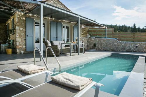 Manganos Villa Sleeps 2 Pool Air Con Wifi