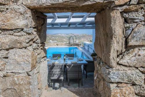 Mykonos Psarrou Villas For 18 People