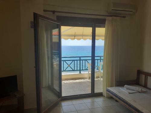 Lemonispanagiotis Apartments