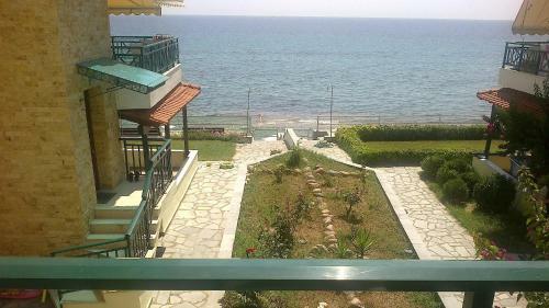 Lemonispanagiotis Apartments
