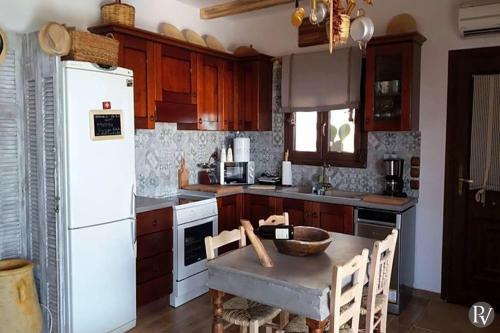 Nerotrivia Villa Sleeps 7 Pool Air Con Wifi