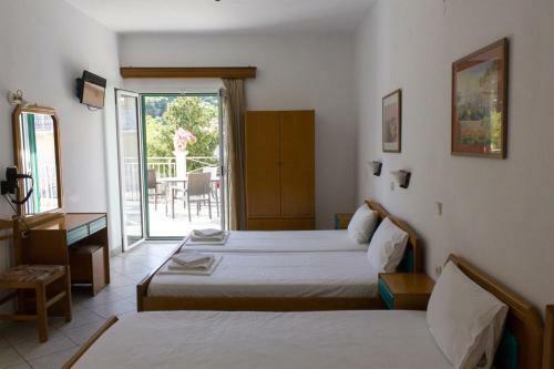 Hostal Aliki Studios