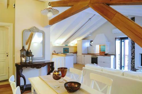 Nafsika Apartment - Paxos Retreats