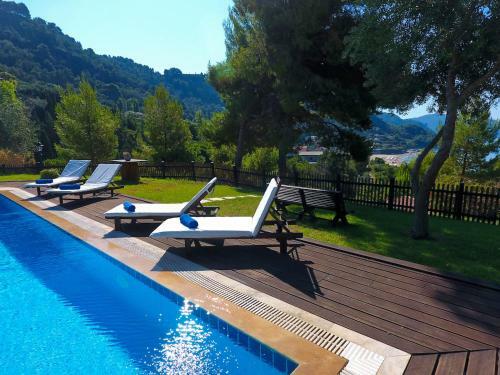 Corfu Resorts Villas