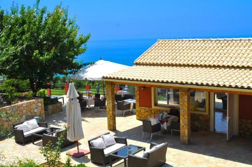 Loft Apartment Adonis In Pelekas Beach With Pool