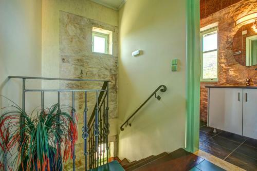 Perachori Villa Sleeps 6 Pool Air Con Wifi