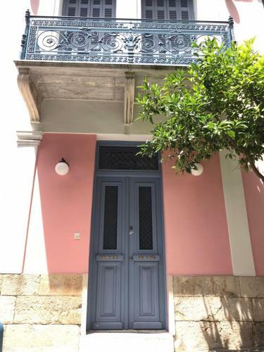 Apartamento Neoclassical House In Central Piraeus