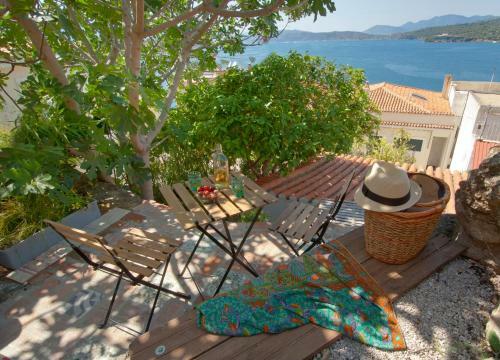 Hotel Sto Roloi Island Houses