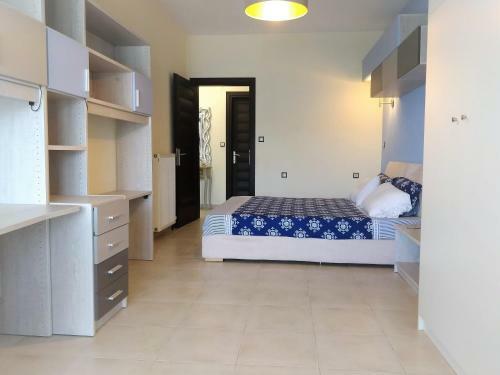 Luxury Townhouse And Town Apartment