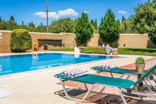 Fokata Villa Sleeps 4 Pool Air Con Wifi