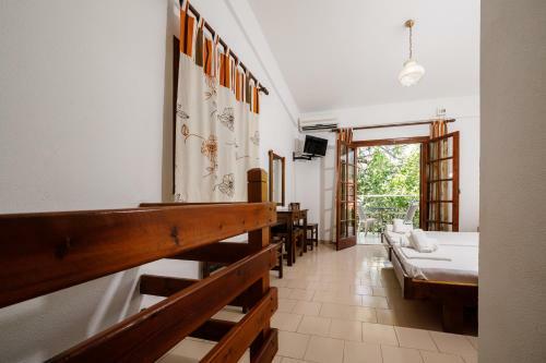 Villa Kosta Hotel & Apartments
