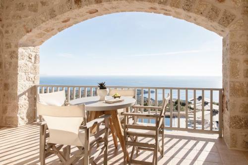 Villa Amani Living