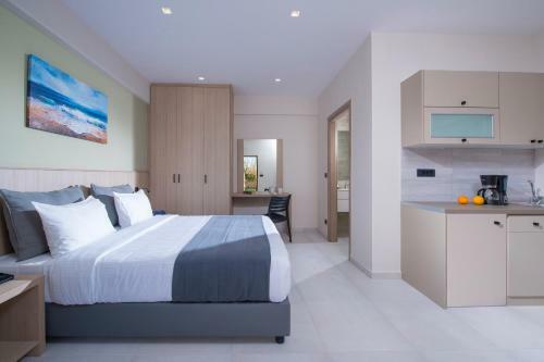 Hotel Enorme Eanthia Beach