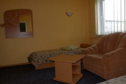 Hostal Turn? Guest House