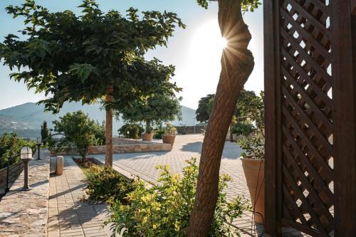 Ksirokampos Villa Sleeps 10 With Pool And Air Con