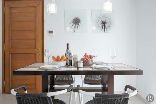 Agios Onoufrios Villa Sleeps 14 With Pool And Air Con