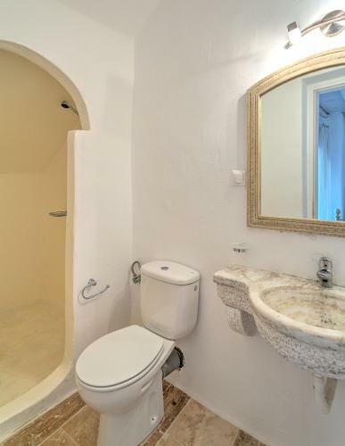 Kanalia Villa Sleeps 10 With Pool And Air Con