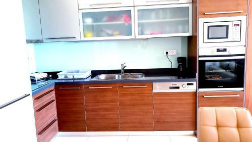Apartamento Luxurious Brand New Flat With Private Beach