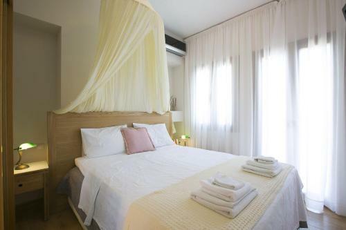 2b Luxurious Villa Io, With Private Pool And Stunningt Sea Views