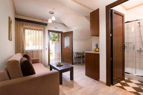 Elekon Apartments
