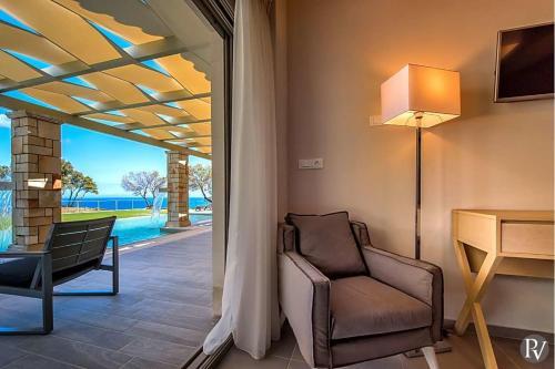 Limni Keriou Villa Sleeps 8 Wifi