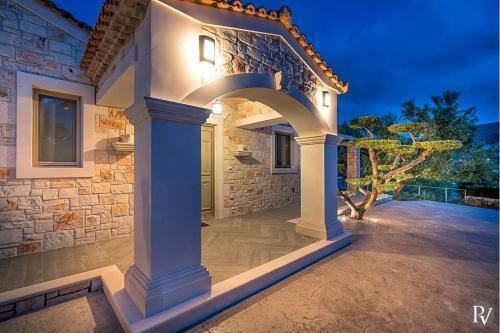 Limni Keriou Villa Sleeps 8 Wifi