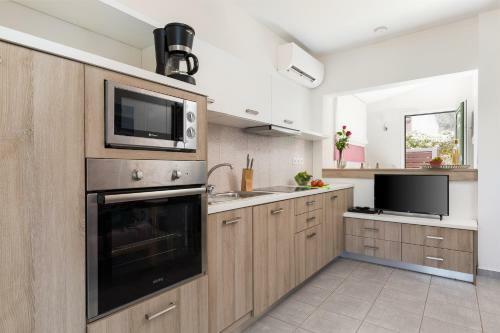 Garden Apartments Agios Stefanos Corfu