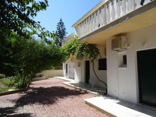 Anatoli Apartments