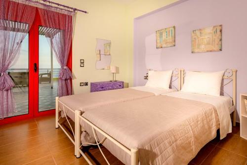 Varvara Villa Sleeps 4 With Pool Air Con And Wifi