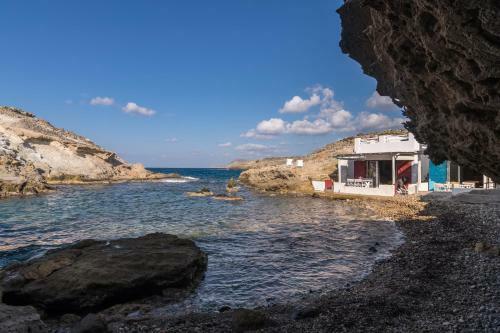 Aqua House