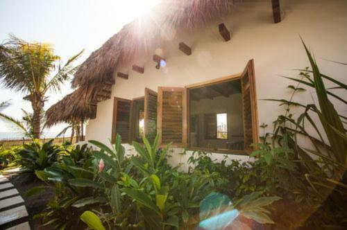 Hotel Paredon Surf House