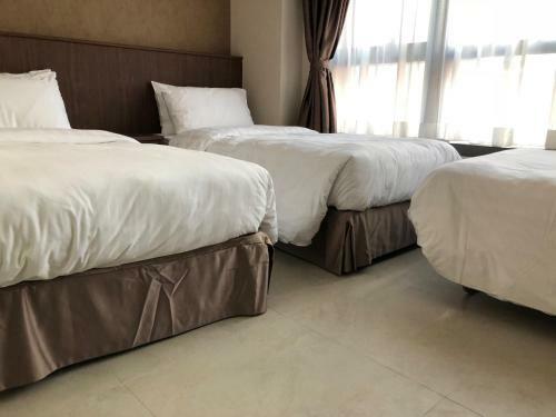 We Hotel