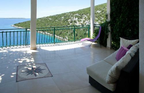 Apartments Paradise