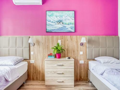 Spacious Holiday Home In Vukovar With Swimming Pool