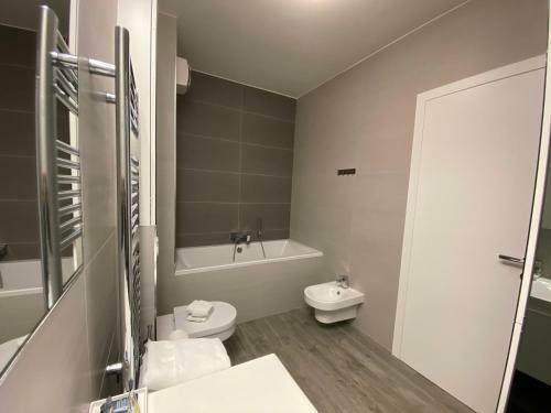 Apartamentos The View Luxury Residence With Pool