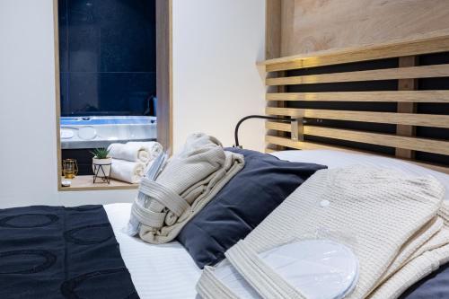 Marcius Luxury Apartment With Jacuzzi & Sauna