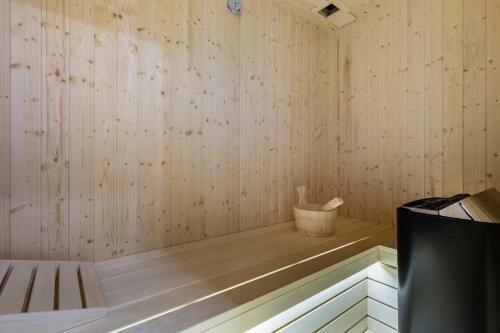 Marcius Luxury Apartment With Jacuzzi & Sauna