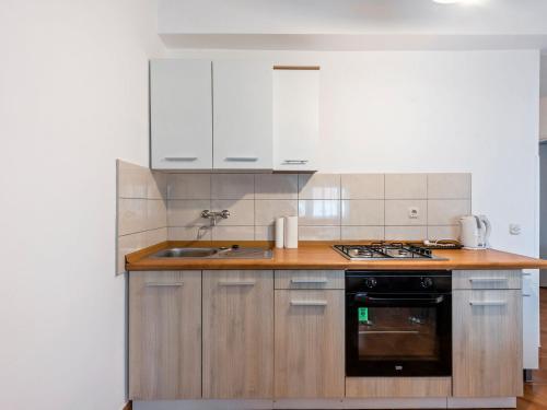 Scenic Apartment In Zadar With Terrace