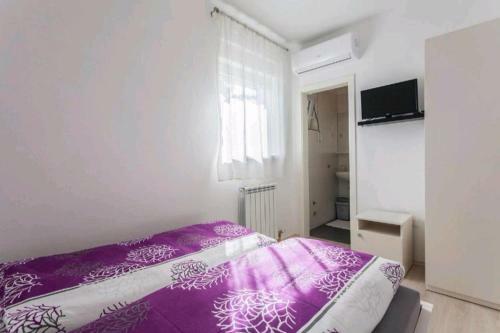 Hostal Urnebes