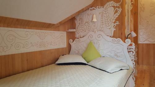 Hostal Naiza Guesthouse And Apartments