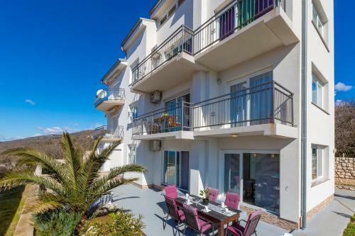 Apartamentos Emi.