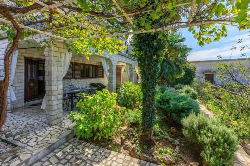 Apartamentos Maksim