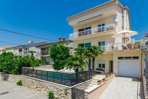 Apartamentos Abros Potkrovlje