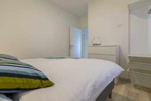 Apartments M And M