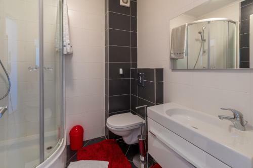 Apartment Ante
