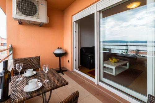 Apartment Ante