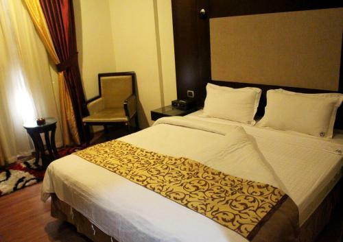 Apartamentos Raoum Inn