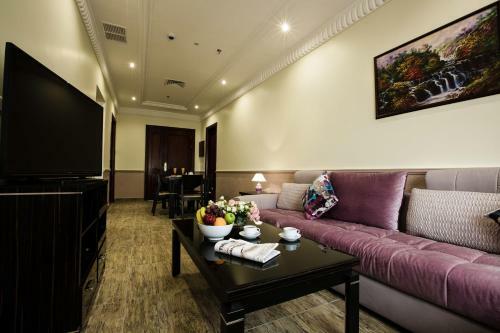 Apartamentos Sara Plaza