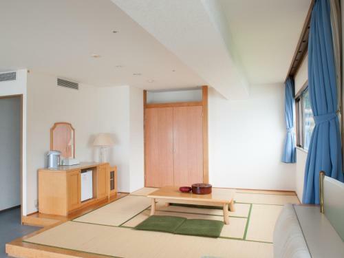 Atagawa Seaside Hotel